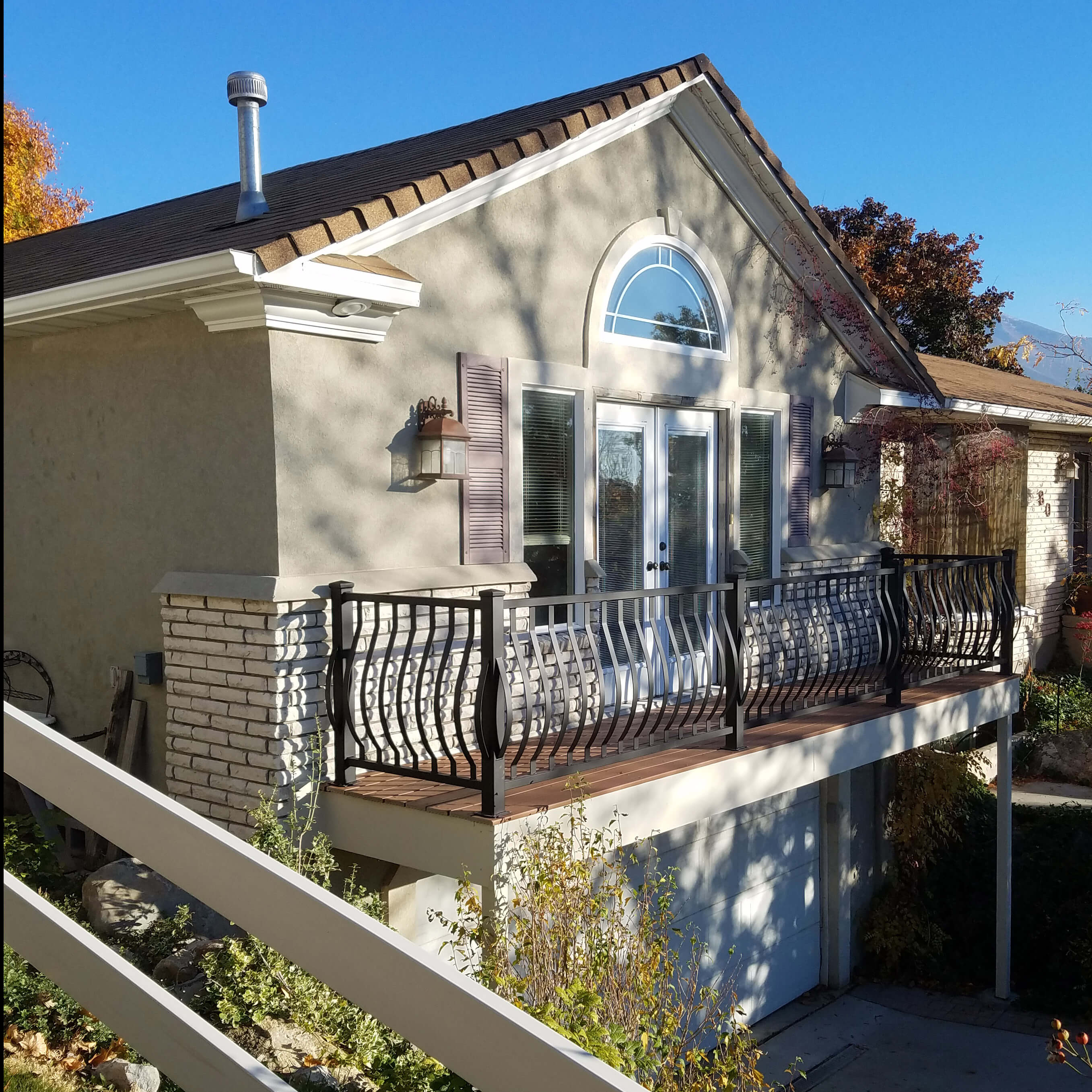 Backyard deck railing