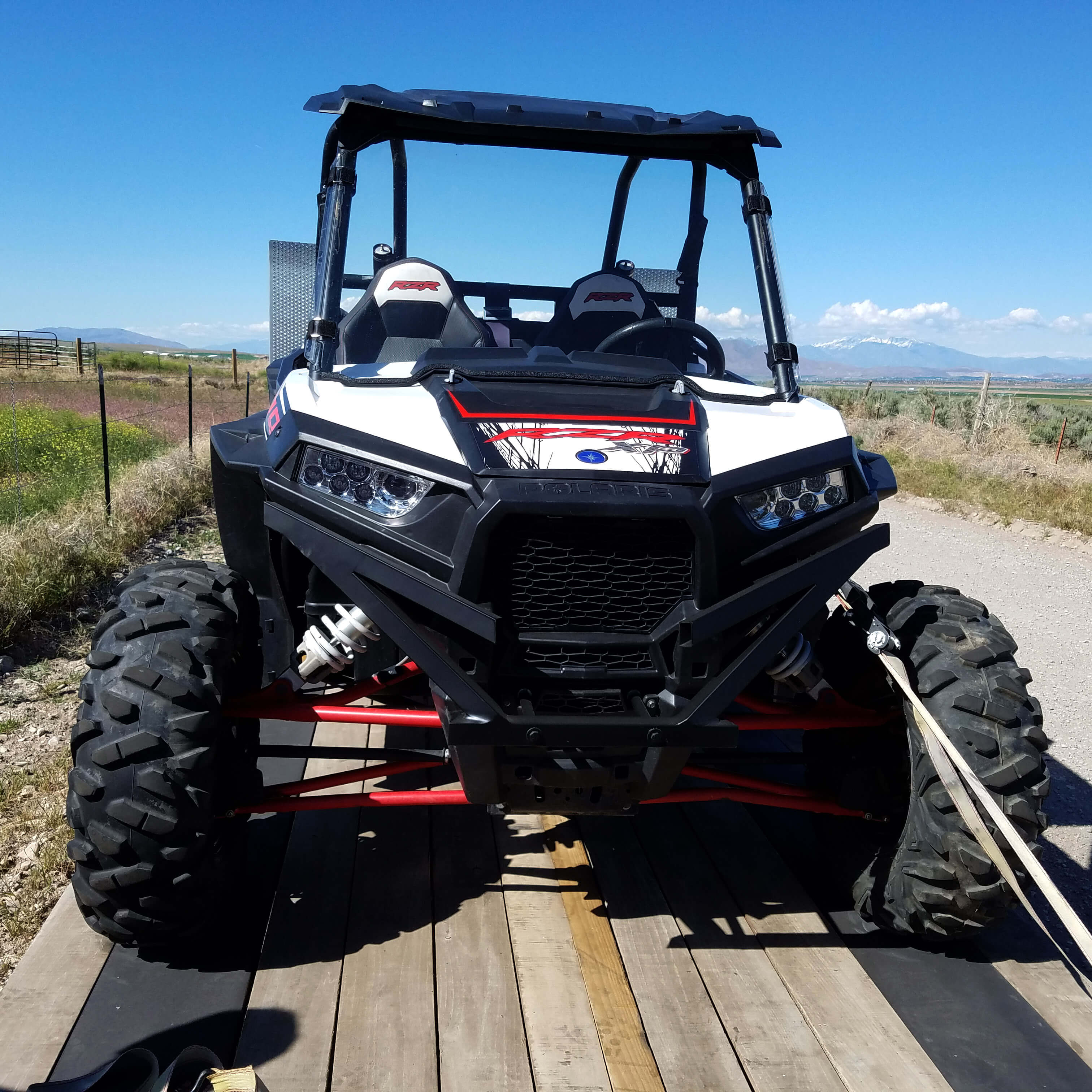 Polaris Razor custom bumper, on custom trialer